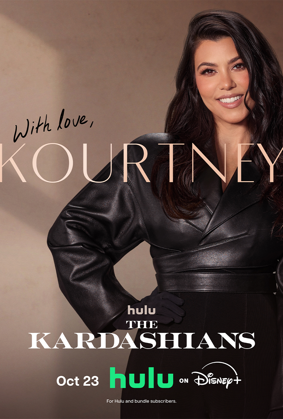 HUL_TheKardashiansS7_KOURTNEY_WEB_900x1333